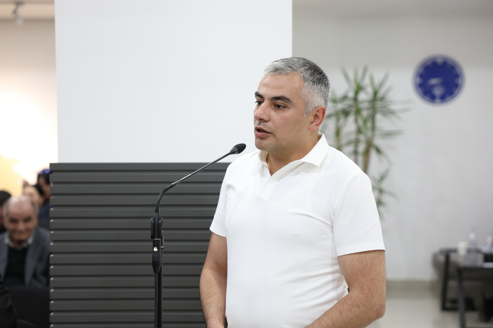 image-slide