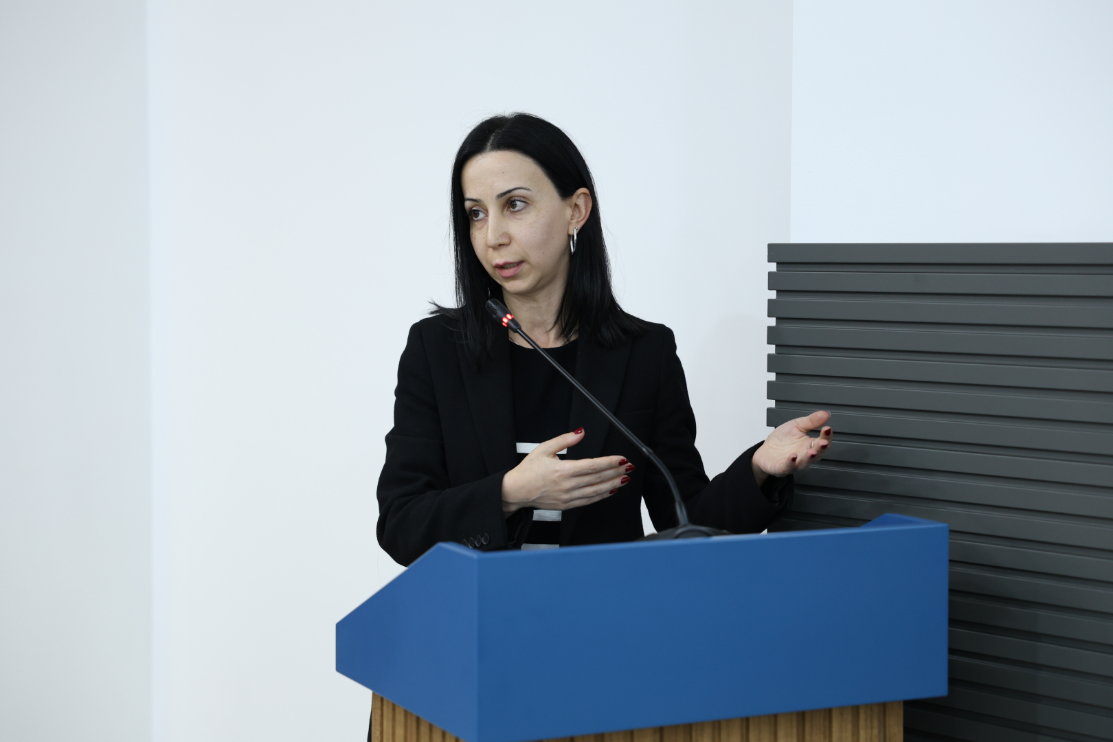 image-slide